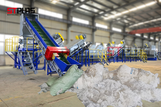 Mesin Pemeras Film Plastik Berkecepatan Tinggi 90KW Untuk Daur Ulang Sertifikat CE